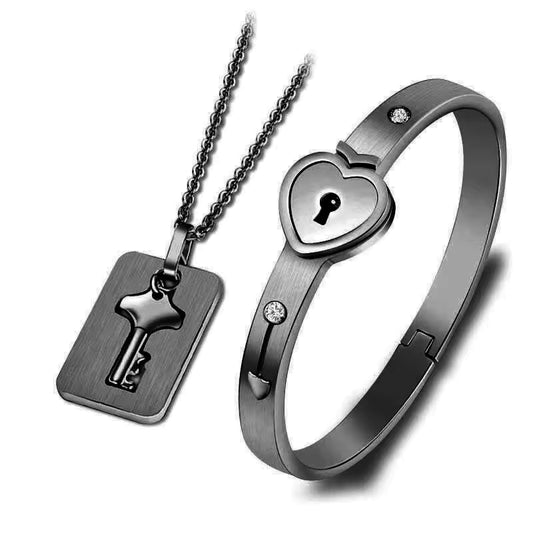 Couple Jewelry Set – Heart Lock Bracelet & Key Pendant Necklace. Perfect for Lovers. 2025 Best-Seller.