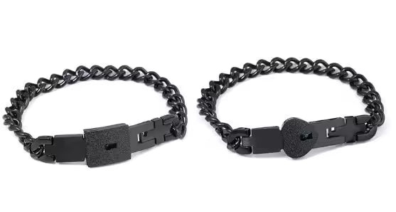 Couple Bracelets for Him and Her – Gold “Lock & Key” Set. Perfect for lovers. Best-seller of 2025.